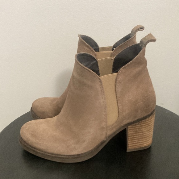 Artica Ankle Boots - Picture 3 of 8